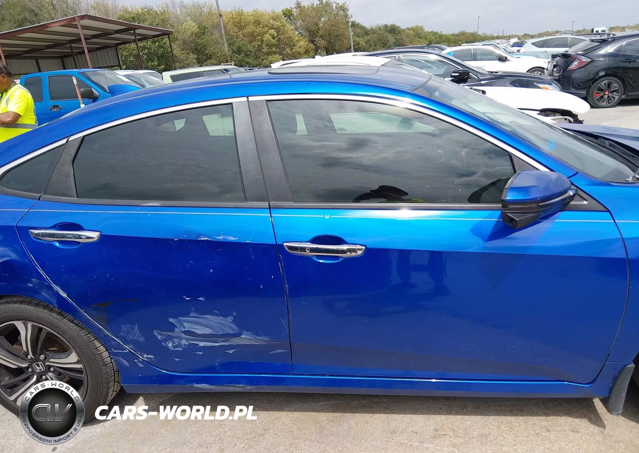 2018 Honda Civic Touring VIN:JHMFC1F99JX021093 - 15