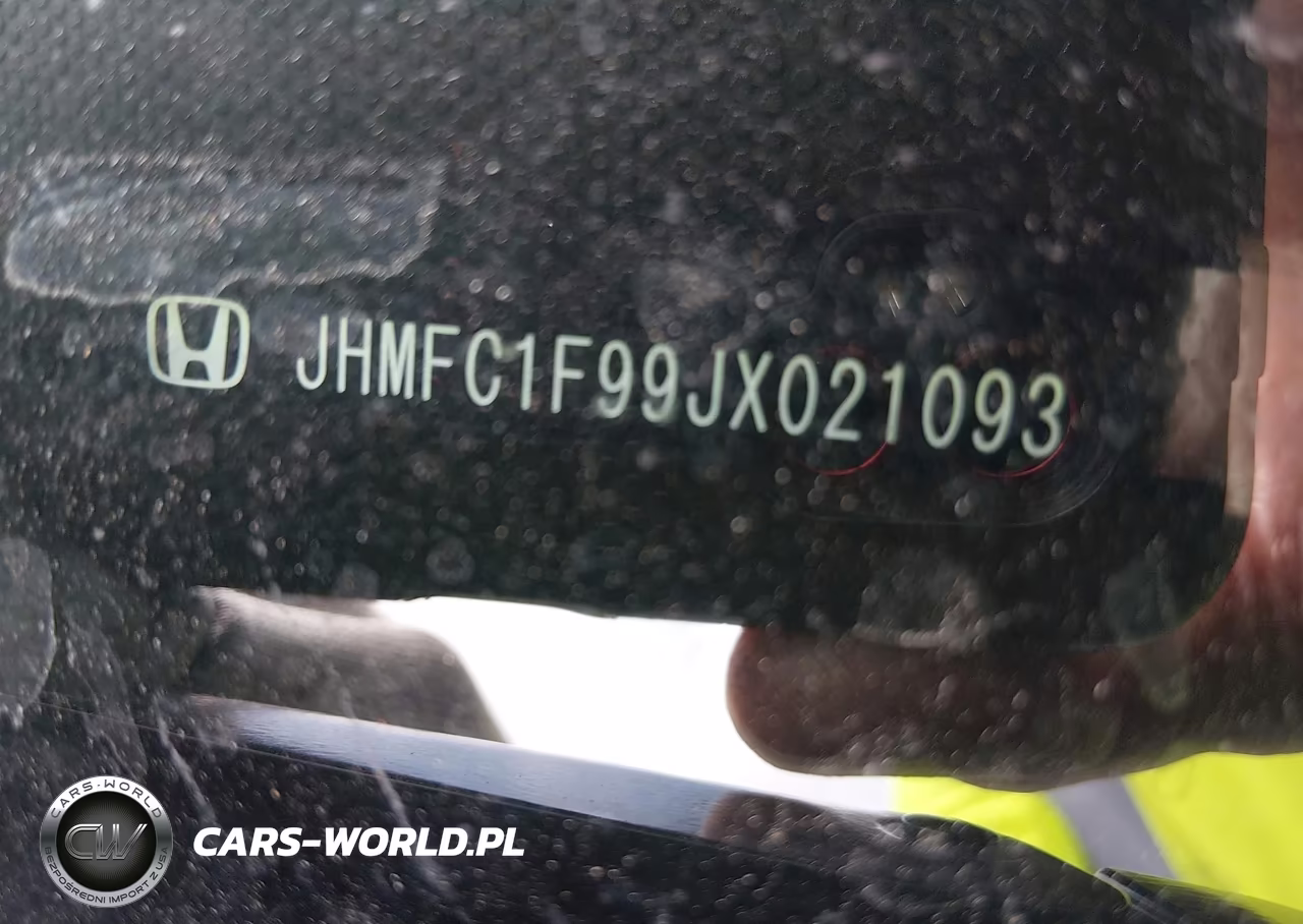2018 Honda Civic Touring VIN:JHMFC1F99JX021093 - 9