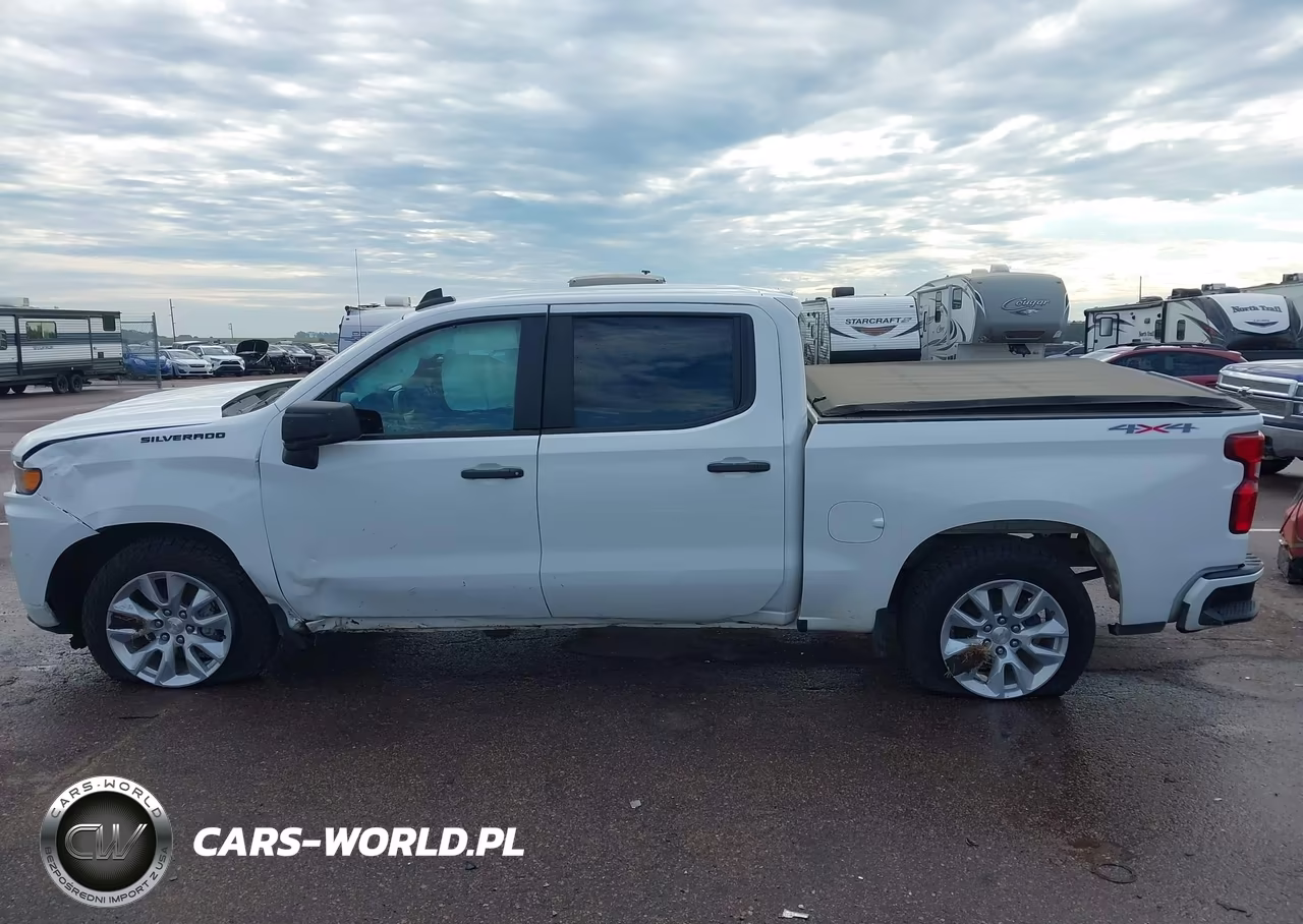 2021 Chevrolet Silverado 1500 4Wd Short Bed Custom VIN:3GCPYBEK2MG341219 - 14