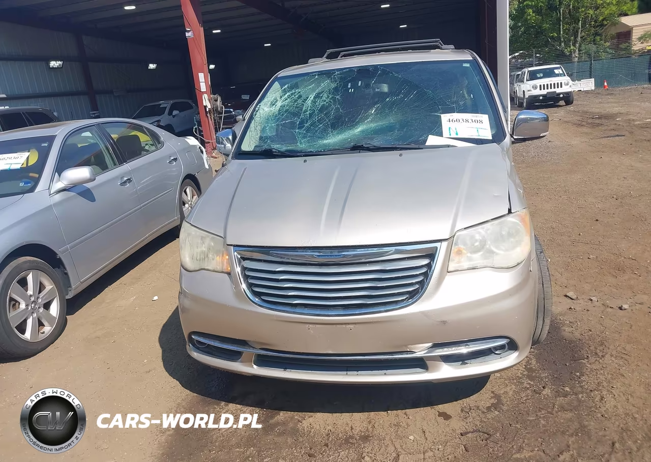 2014 Chrysler Town & Country Touring-L 30Th Anniversary VIN:2C4RC1CG4ER328967 - 12