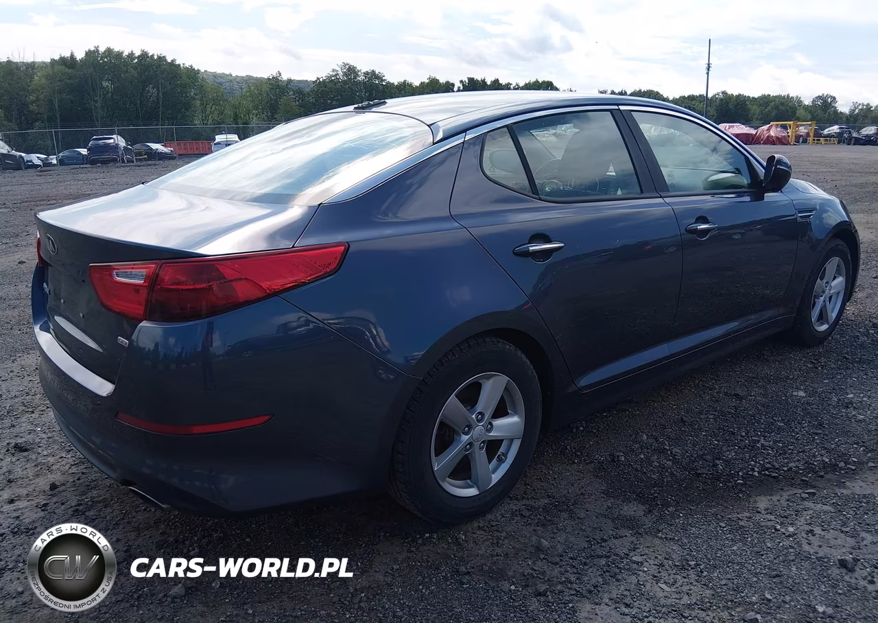 2015 Kia Optima Lx VIN:5XXGM4A77FG396604 - 4