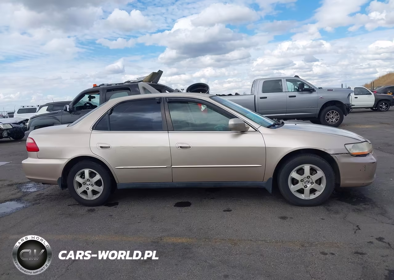 2000 Honda Accord 2.3 Se VIN:JHMCG6698YC024959 - 13