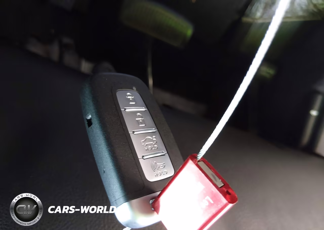 2012 Hyundai Genesis 3.8 VIN:KMHGC4DD2CU161064 - 11