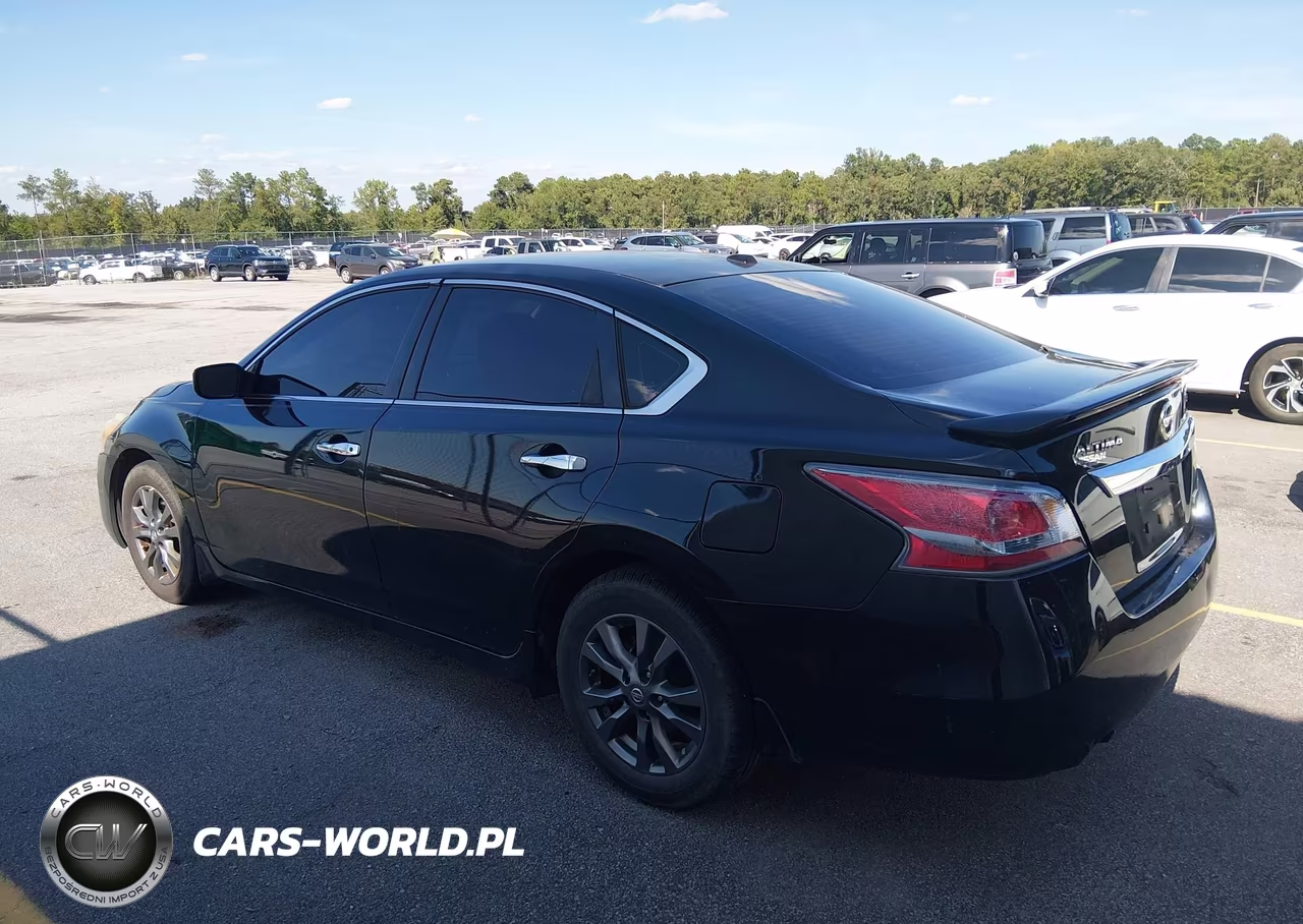2015 Nissan Altima 2.5 S VIN:1N4AL3AP8FC484246 - 3