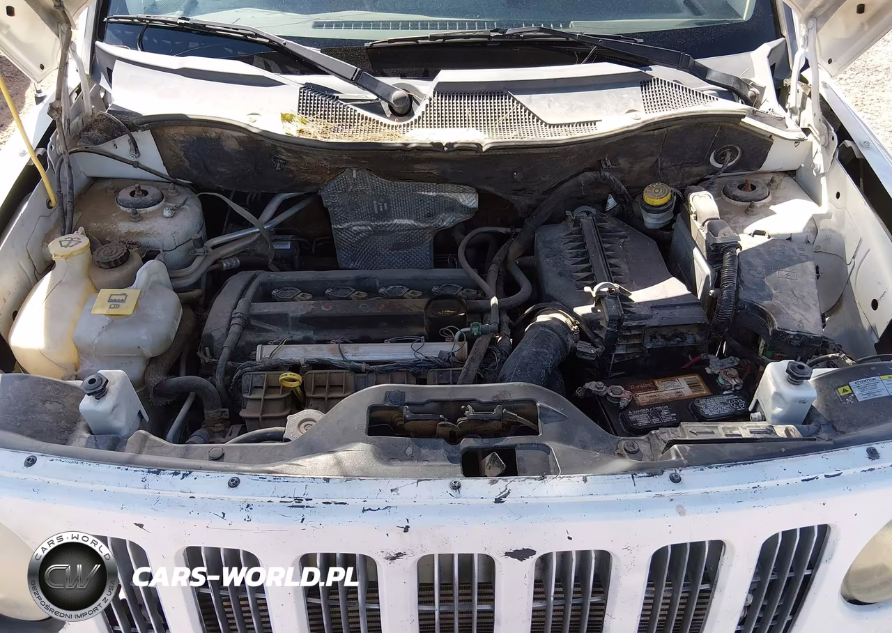 2008 Jeep Patriot Sport VIN:1J8FT280X8D737365 - 10