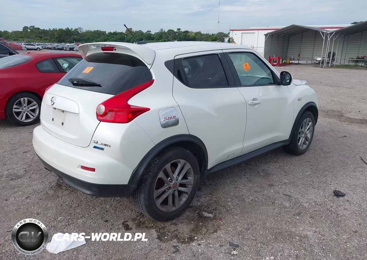 2014 Nissan Juke Sl VIN:JN8AF5MV8ET360522 - 4