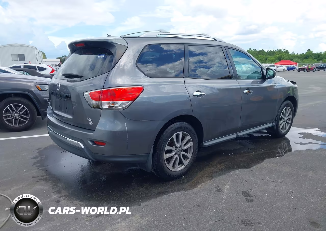 2016 Nissan Pathfinder S VIN:5N1AR2MN4GC666794 - 4