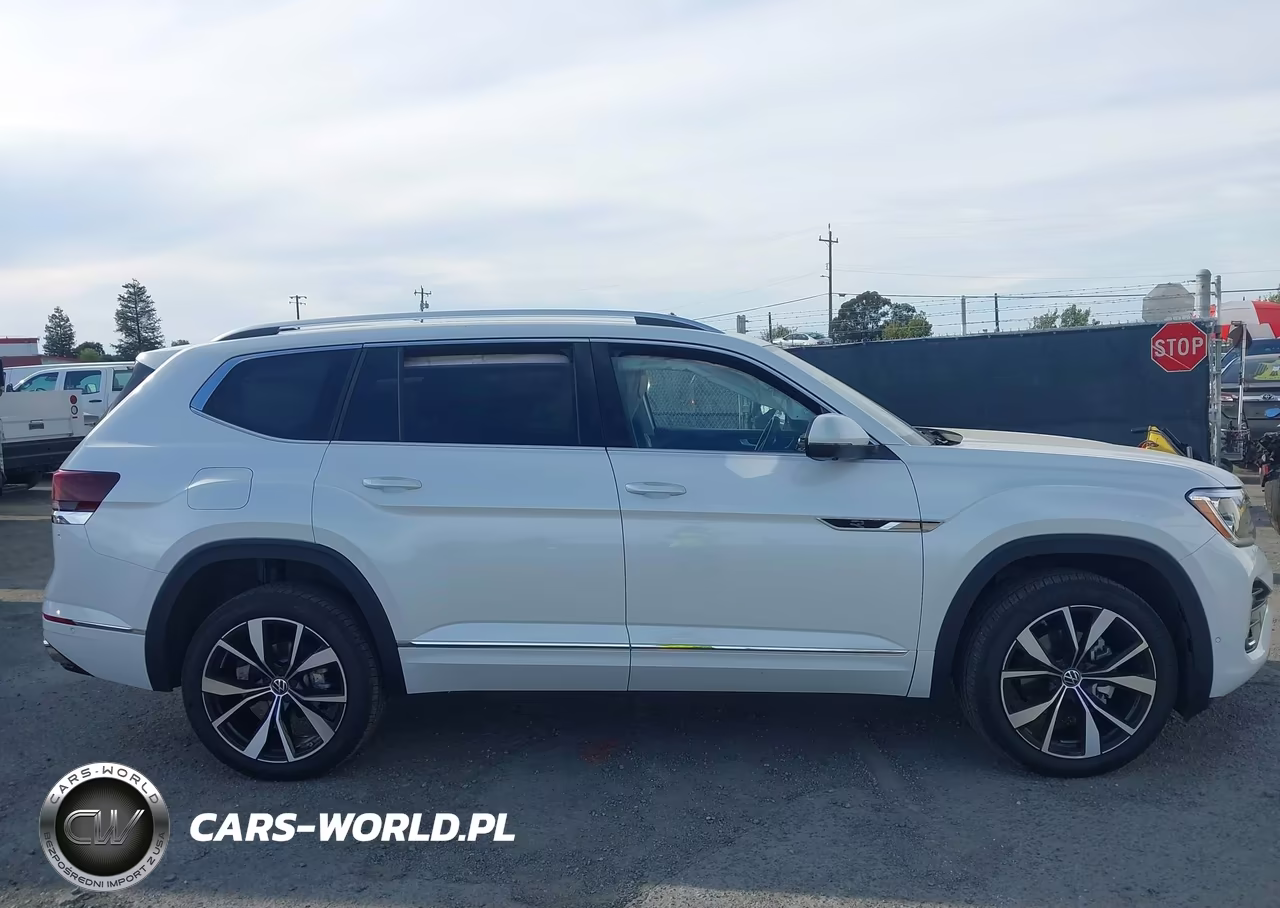 2026 Volkswagen Atlas Sel Premium R-Line VIN:1V2FN2CA6TC504484 - 13