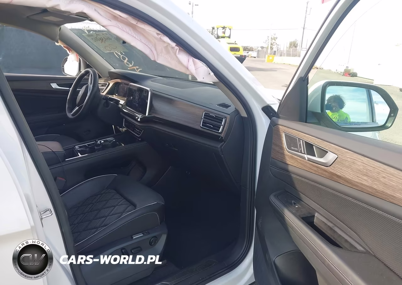 2026 Volkswagen Atlas Sel Premium R-Line VIN:1V2FN2CA6TC504484 - 5