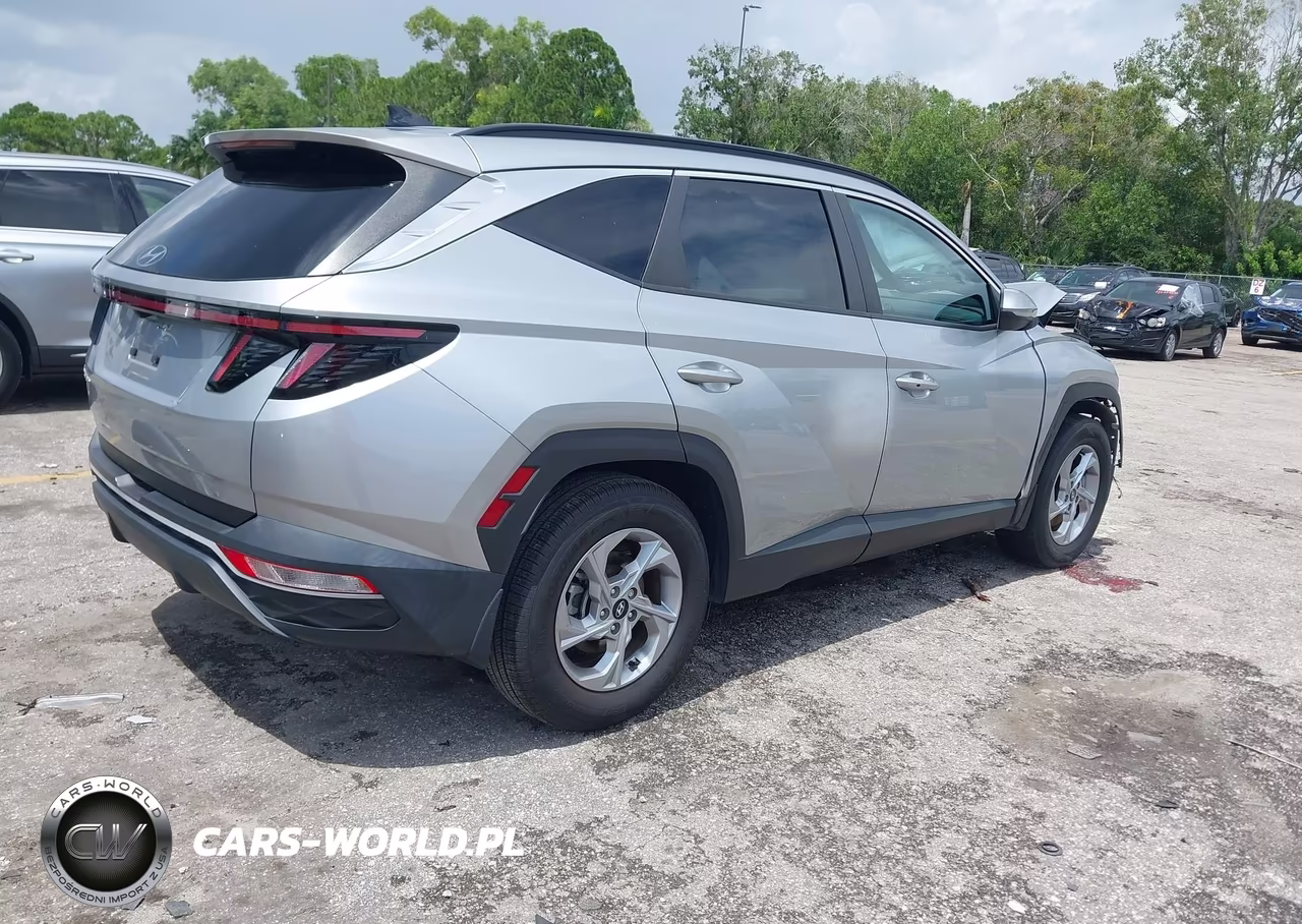 2022 Hyundai Tucson Sel VIN:5NMJB3AE2NH136390 - 4