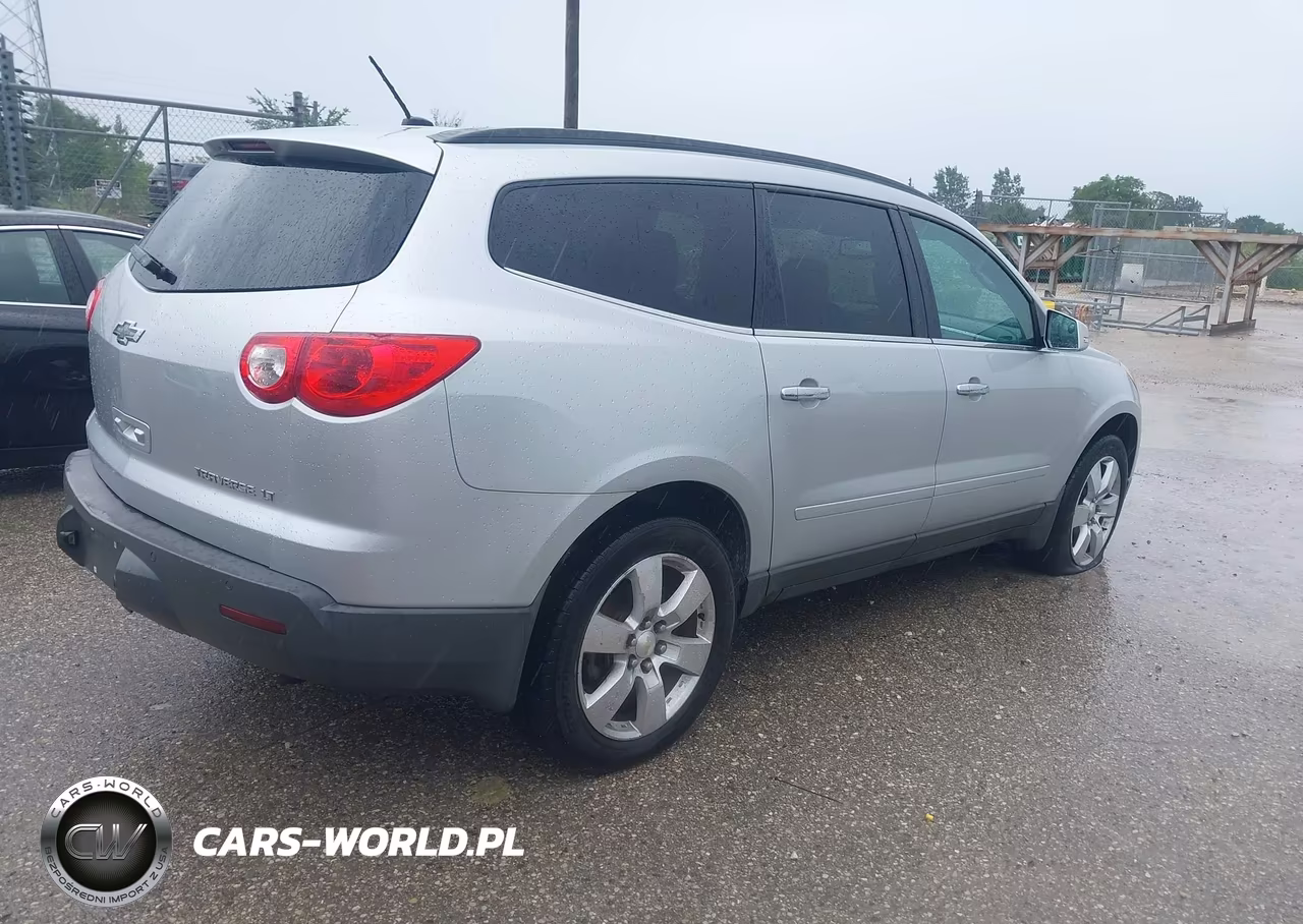 2012 Chevrolet Traverse 1Lt VIN:1GNKRGED3CJ320051 - 4