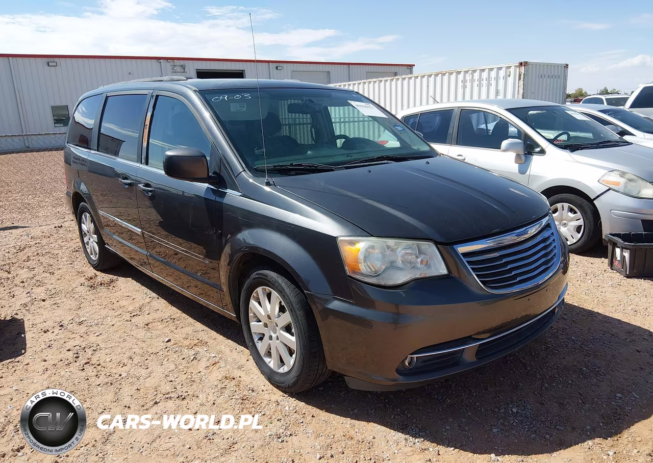 2016 Chrysler Town & Country Touring VIN:2C4RC1BG4GR245219 - 1