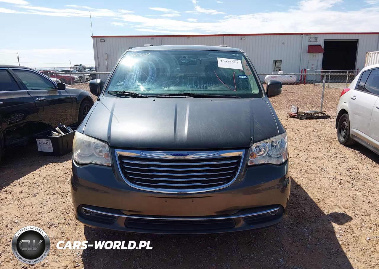 2016 Chrysler Town & Country Touring VIN:2C4RC1BG4GR245219 - 12