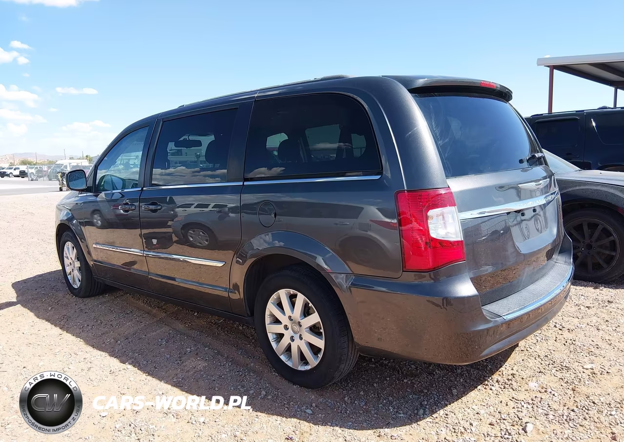 2016 Chrysler Town & Country Touring VIN:2C4RC1BG4GR245219 - 14
