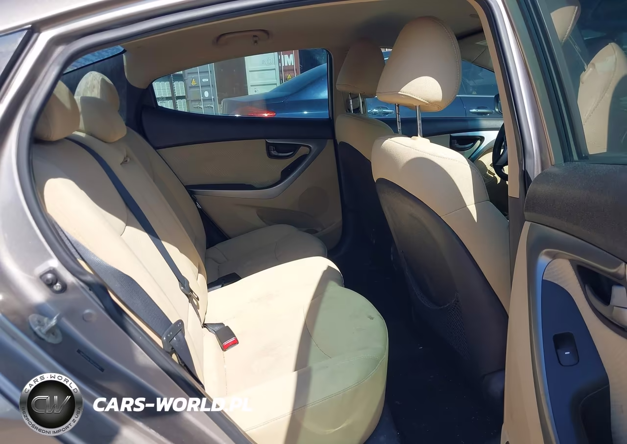 2011 Hyundai Elantra Gls VIN:5NPDH4AE9BH004467 - 8