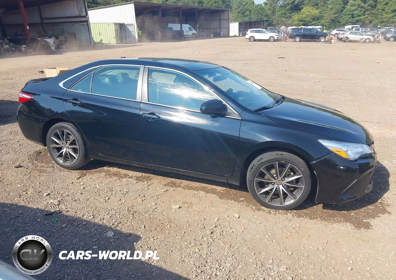 2017 Toyota Camry Xse VIN:4T1BF1FK4HU274260 - 13