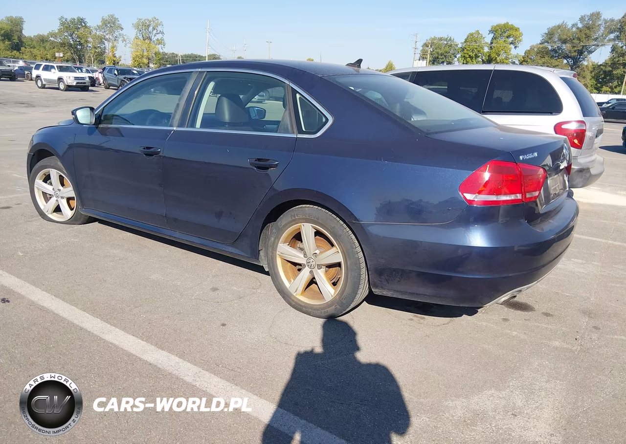 2013 Volkswagen Passat 2.5L Se VIN:1VWBH7A32DC068630 - 3