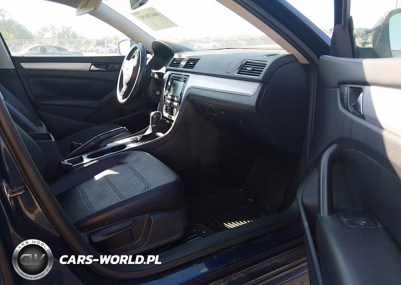 2013 Volkswagen Passat 2.5L Se VIN:1VWBH7A32DC068630 - 5