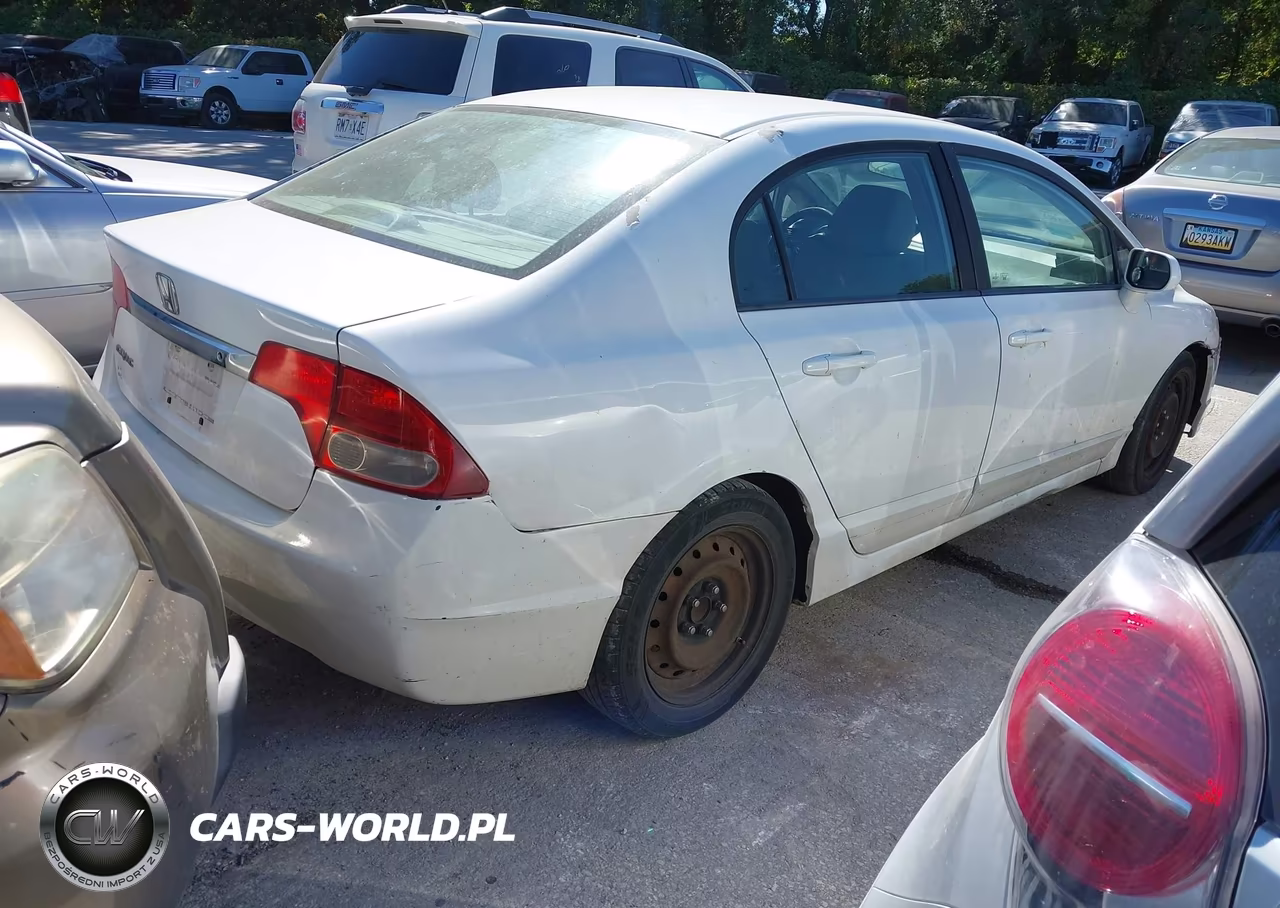 2009 Honda Civic Lx VIN:19XFA16589E048074 - 4