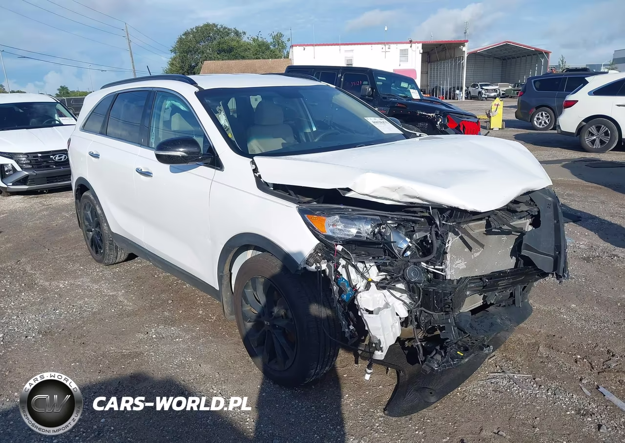 2020 Kia Sorento 3.3L S VIN:5XYPG4A52LG666156 - 1