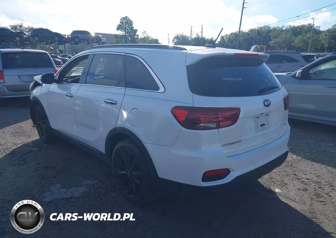 2020 Kia Sorento 3.3L S VIN:5XYPG4A52LG666156 - 3