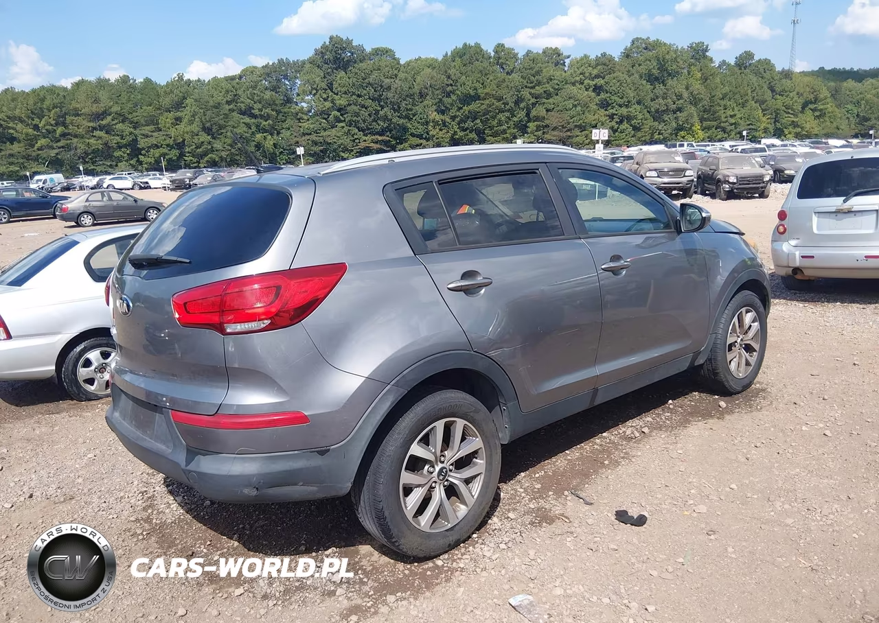 2015 Kia Sportage Lx VIN:KNDPB3AC0F7713922 - 4