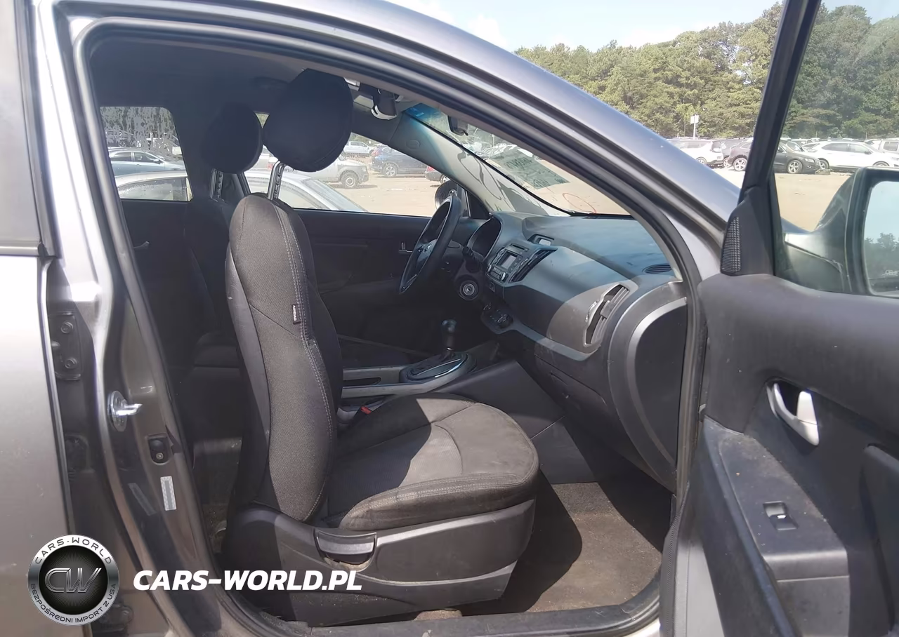 2015 Kia Sportage Lx VIN:KNDPB3AC0F7713922 - 5