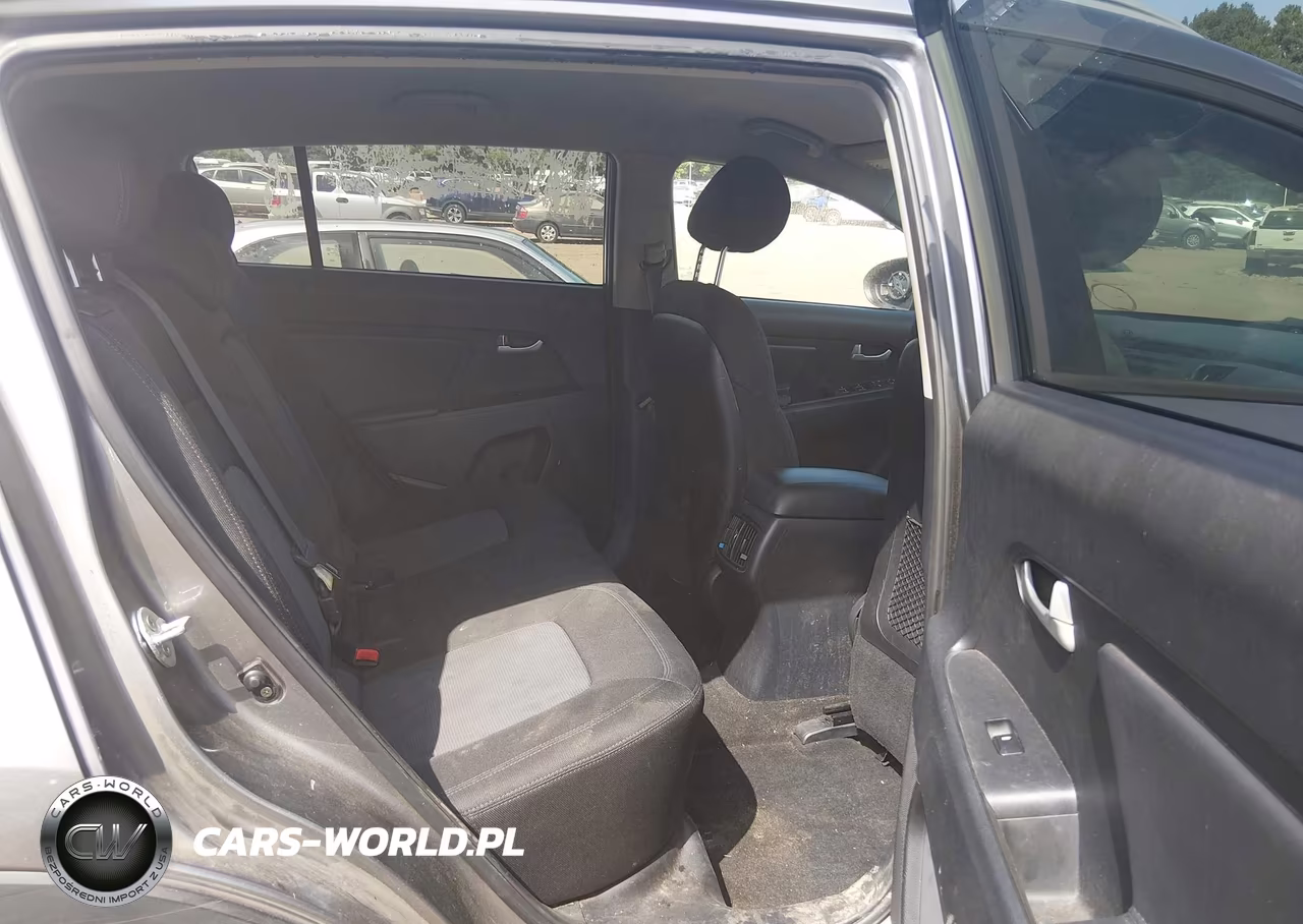 2015 Kia Sportage Lx VIN:KNDPB3AC0F7713922 - 8