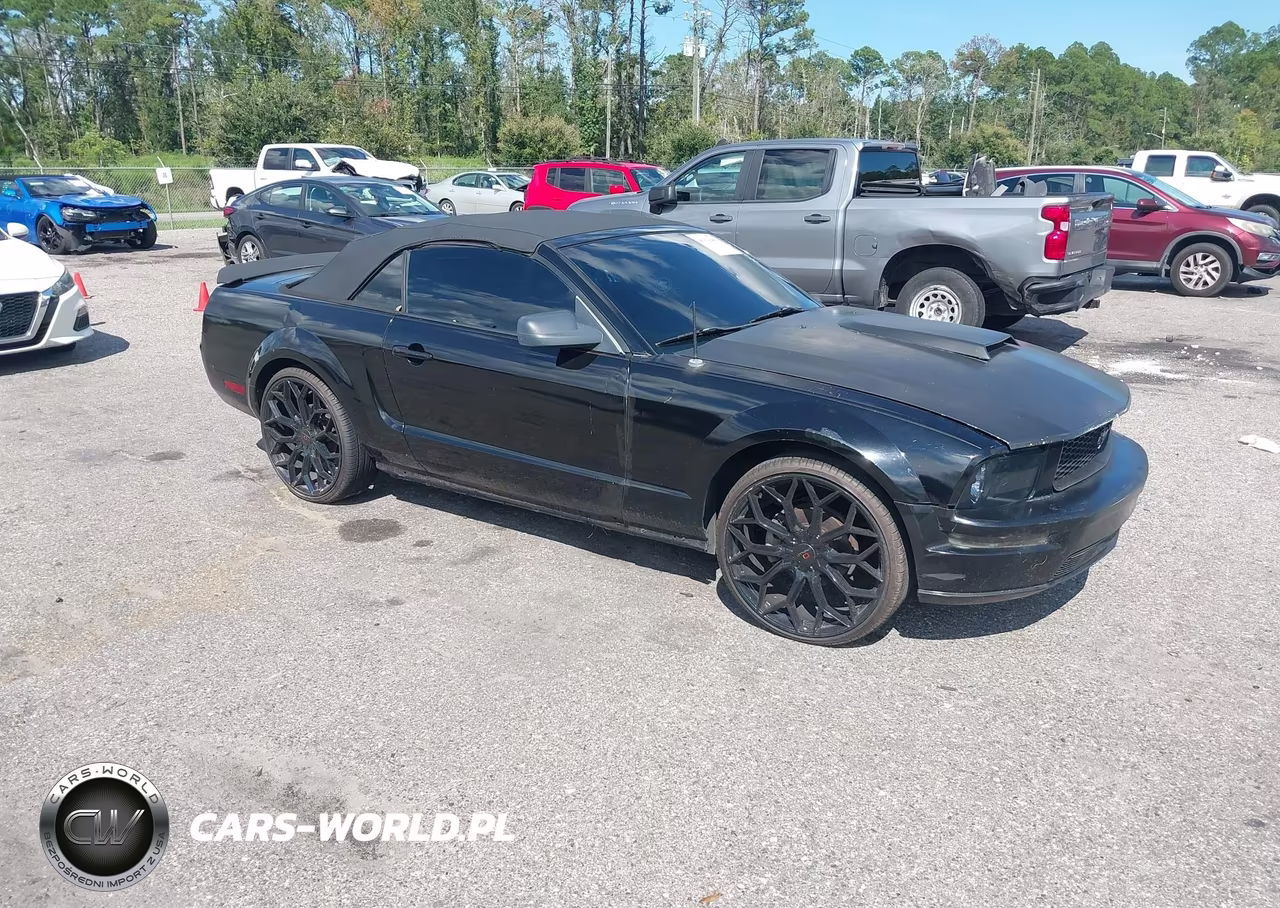 2006 Ford Mustang V6 – zdjęcie 1 z 14