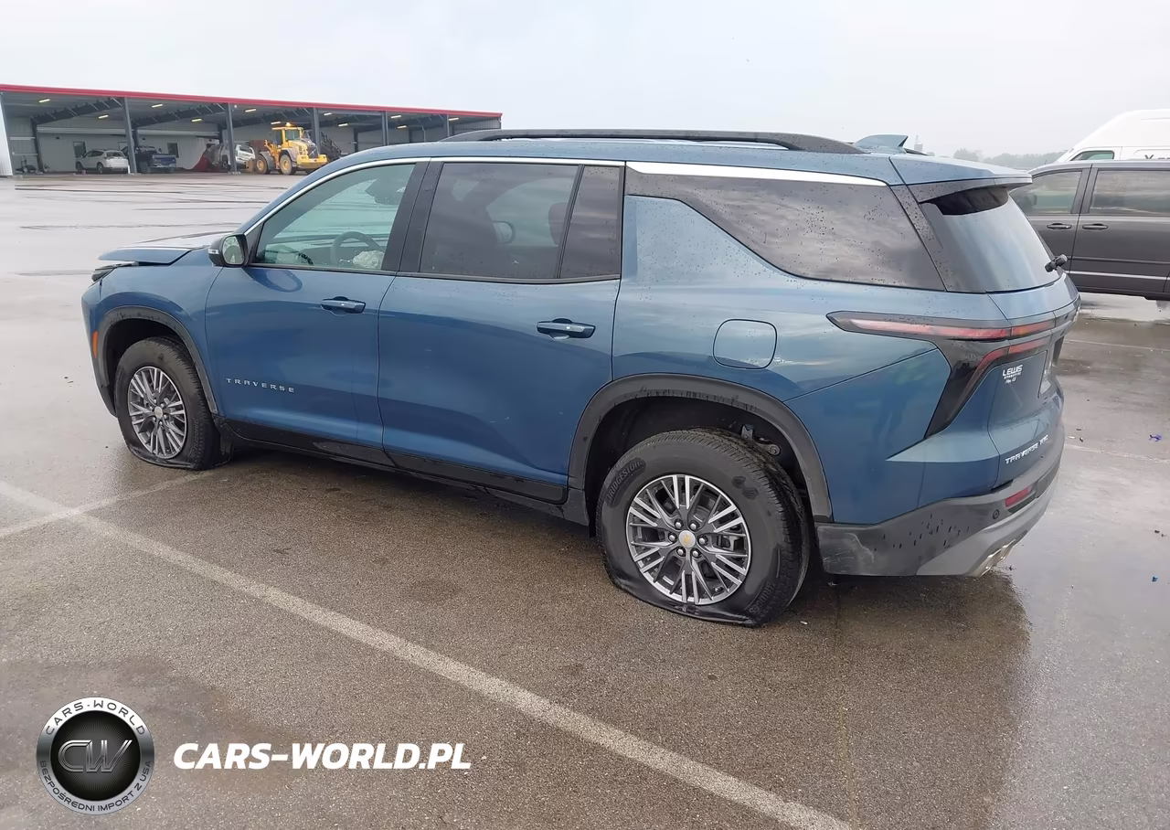 2026 Chevrolet Traverse Awd Lt VIN:1GNEVGKS8TJ325080 - 3