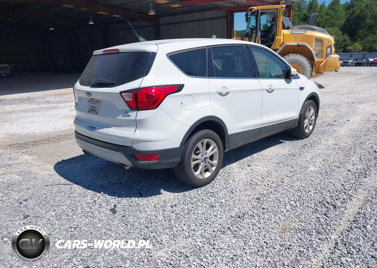 2019 Ford Escape Se VIN:1FMCU9GD7KUA65238 - 4