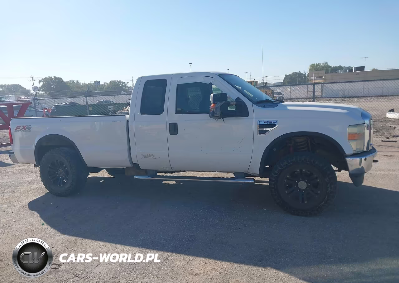 2010 Ford F-250 VIN:1FTSX2B5XAEB31580 - 13