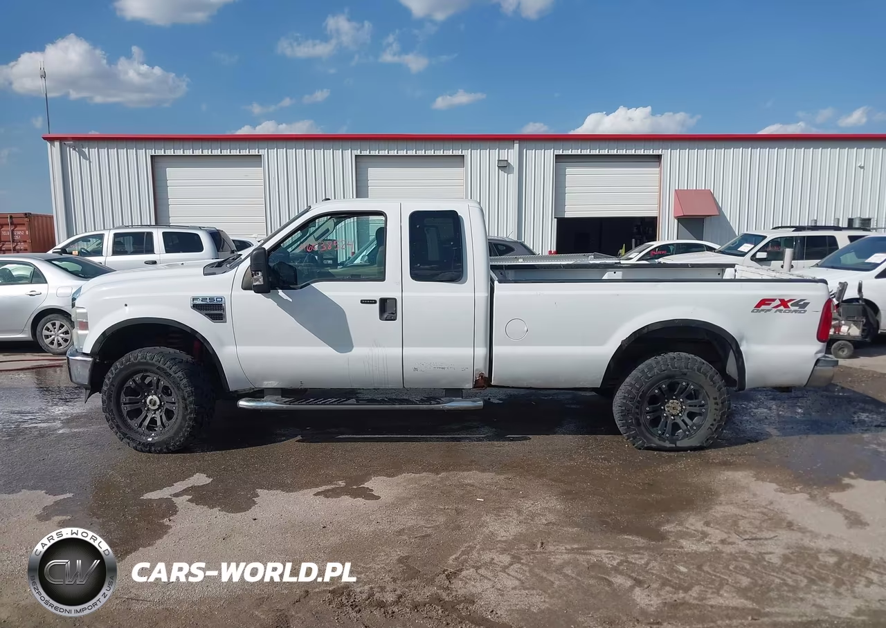 2010 Ford F-250 VIN:1FTSX2B5XAEB31580 - 14
