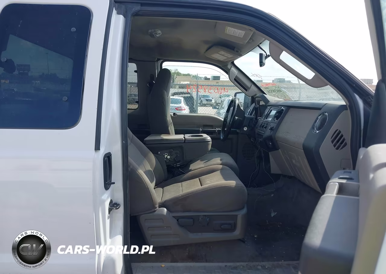 2010 Ford F-250 VIN:1FTSX2B5XAEB31580 - 5