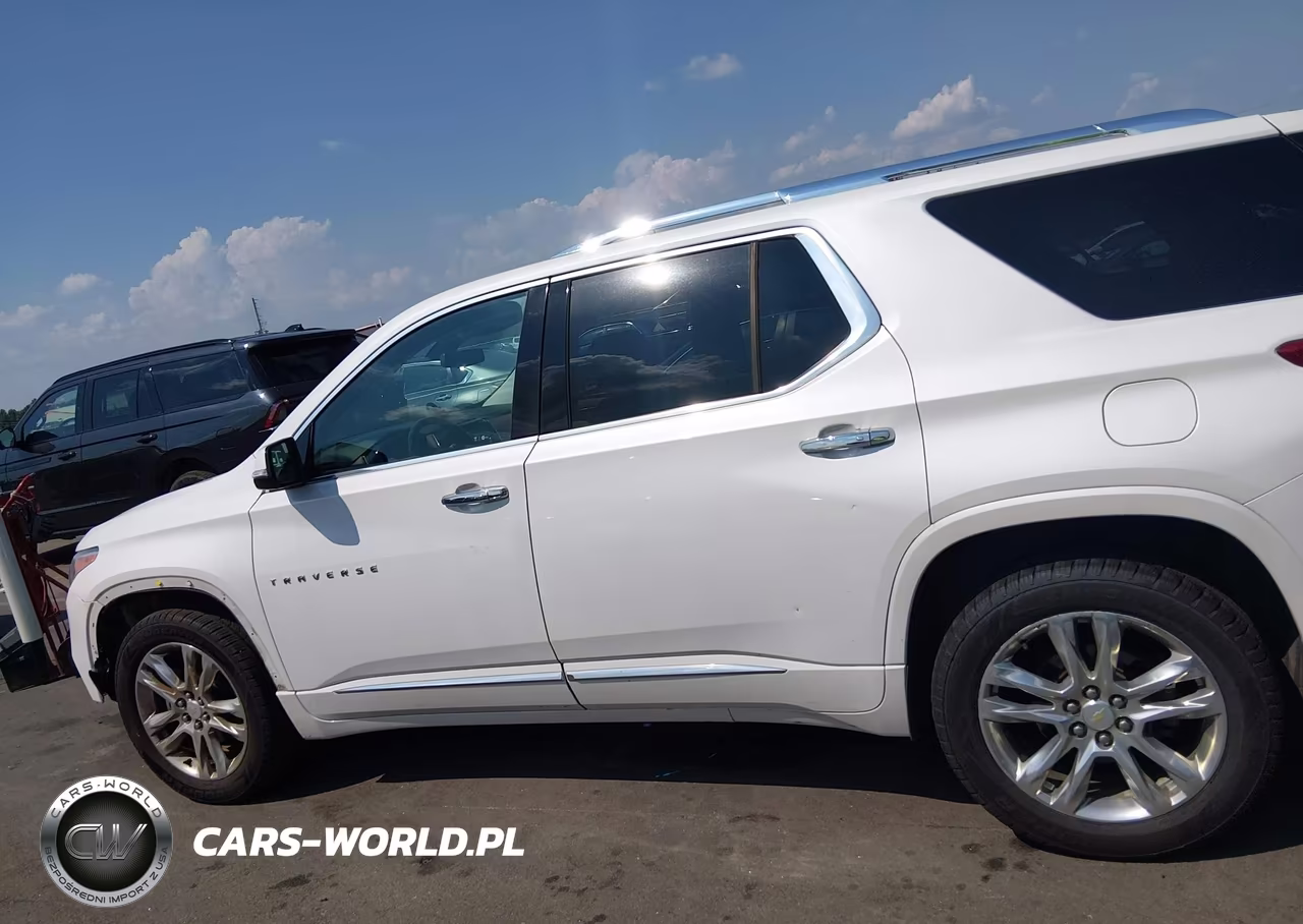 2018 Chevrolet Traverse High Country VIN:1GNEVKKW6JJ213462 - 14