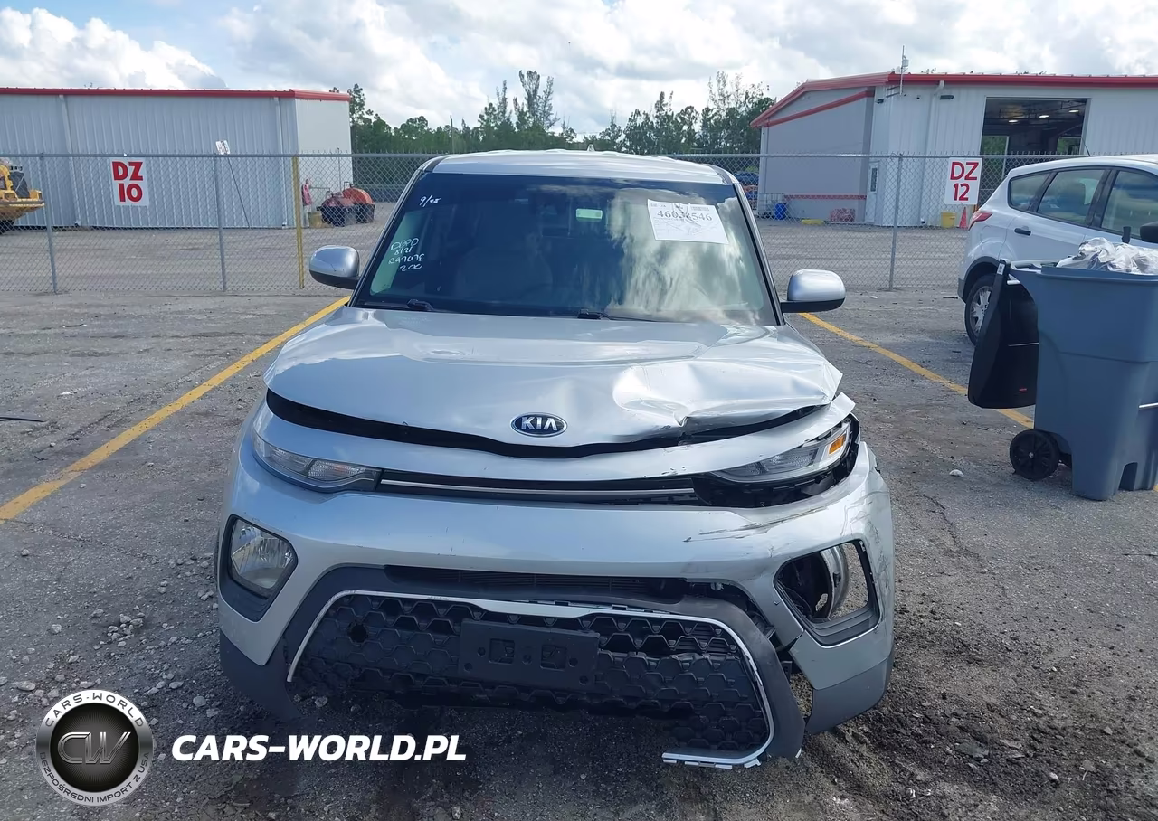 2020 Kia Soul S VIN:KNDJ23AU4L7064605 - 13