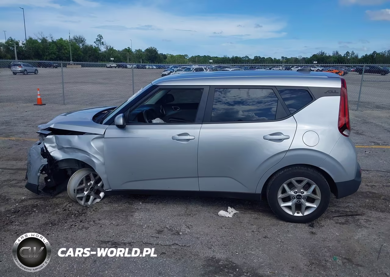 2020 Kia Soul S VIN:KNDJ23AU4L7064605 - 15