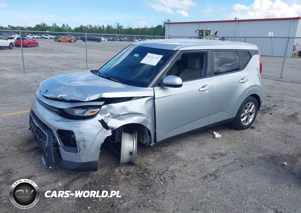 2020 Kia Soul S VIN:KNDJ23AU4L7064605 - 2