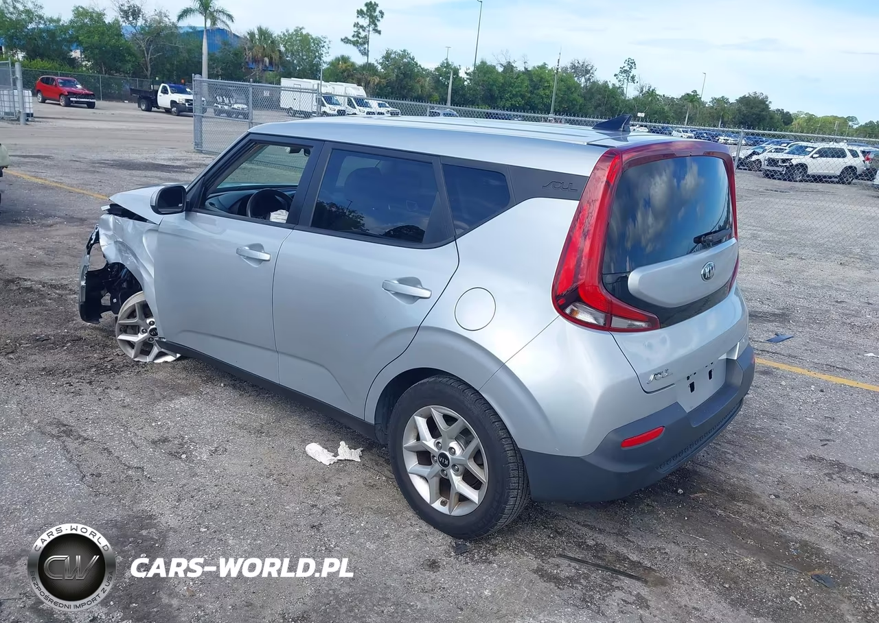 2020 Kia Soul S VIN:KNDJ23AU4L7064605 - 3