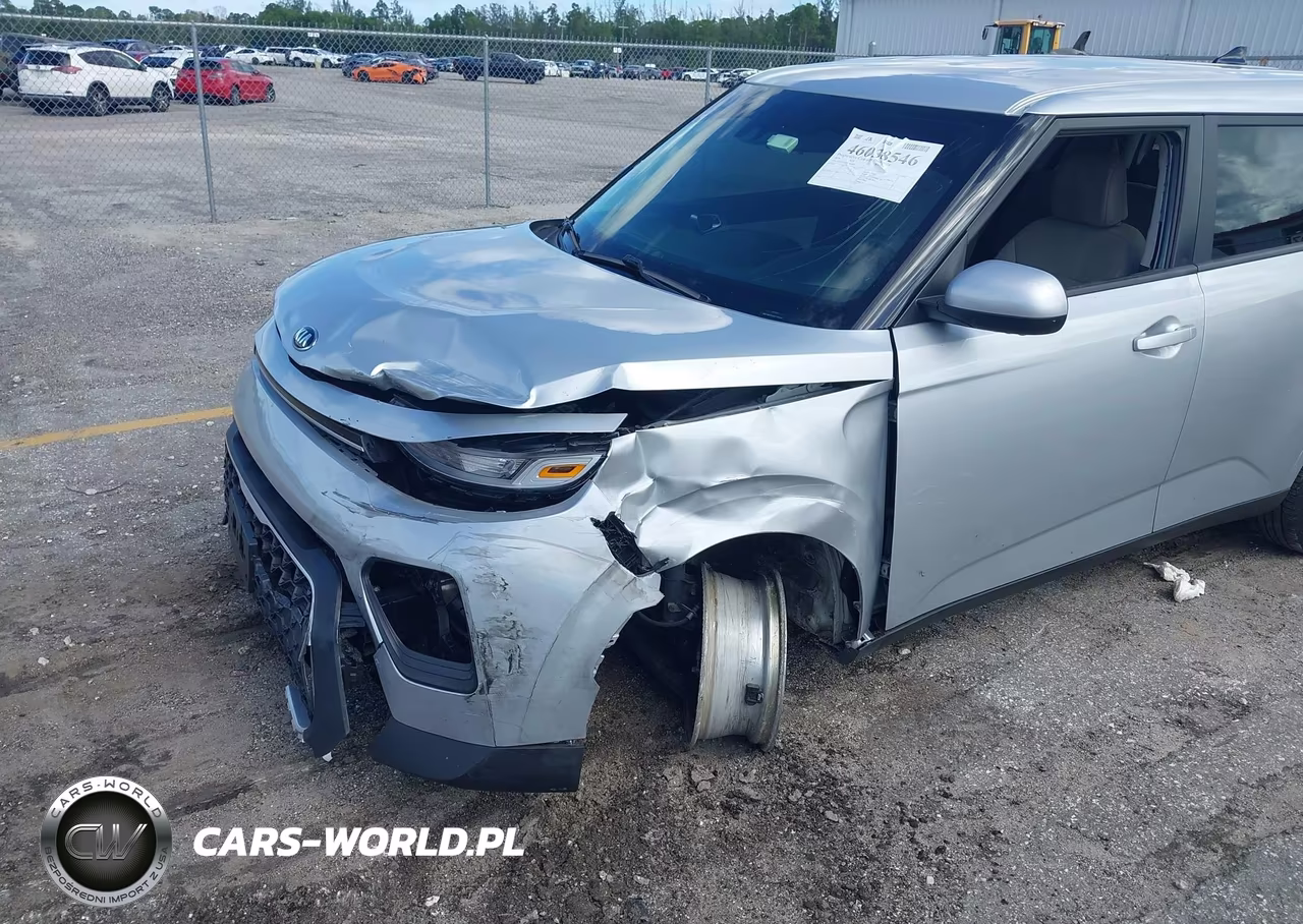 2020 Kia Soul S VIN:KNDJ23AU4L7064605 - 6