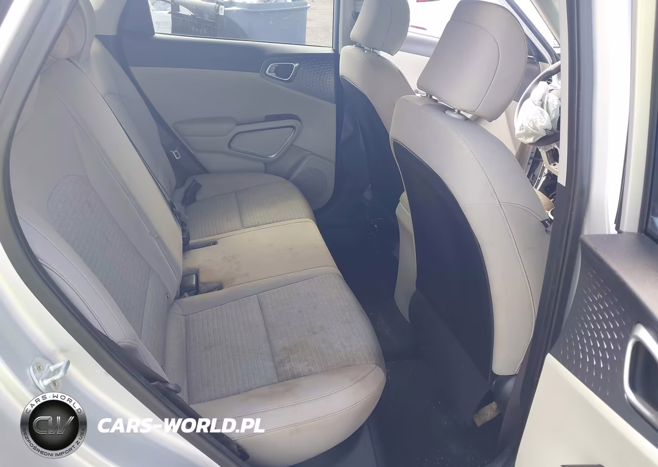 2020 Kia Soul S VIN:KNDJ23AU4L7064605 - 8
