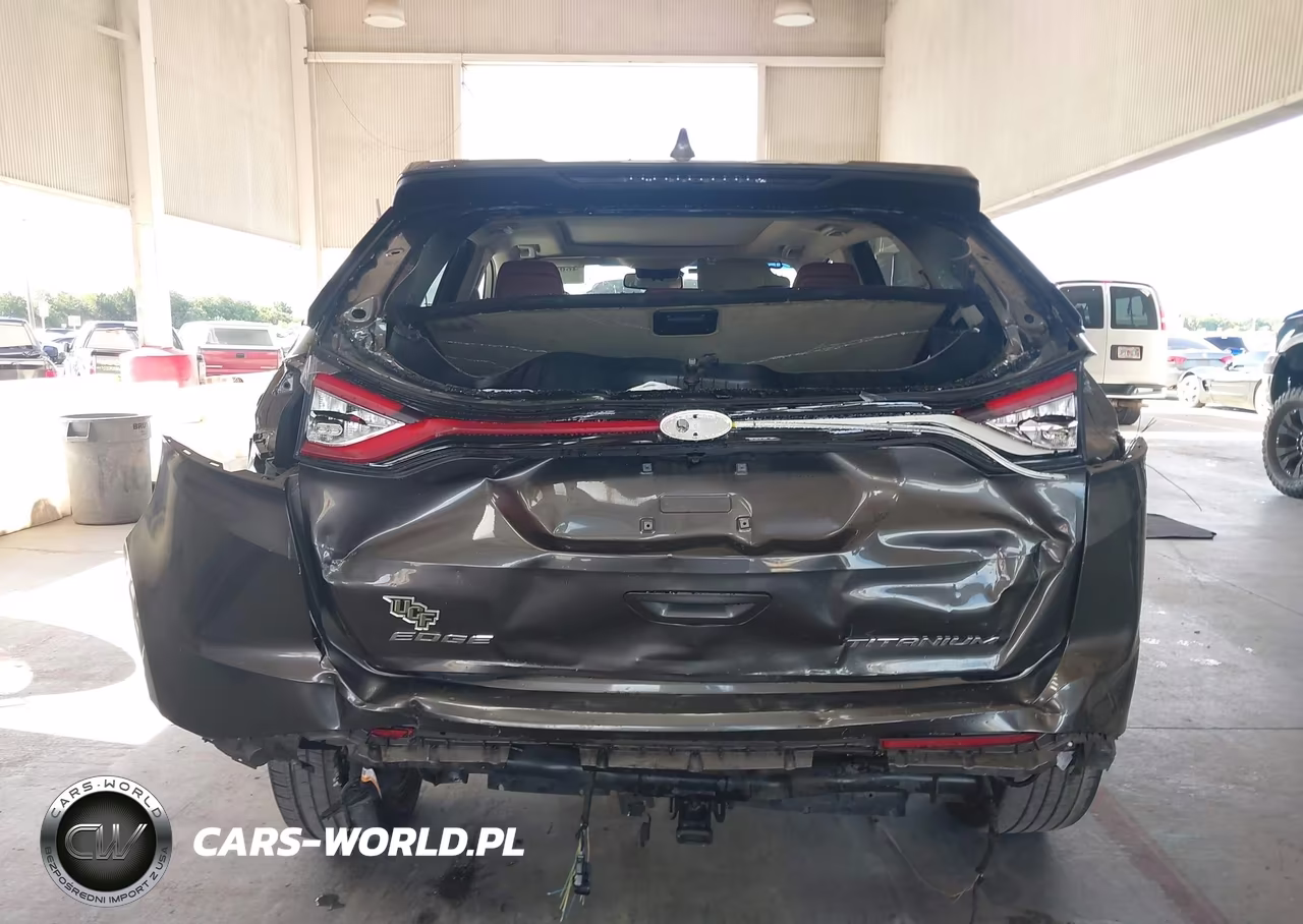 2018 Ford Edge Titanium VIN:2FMPK3K89JBB70592 - 17
