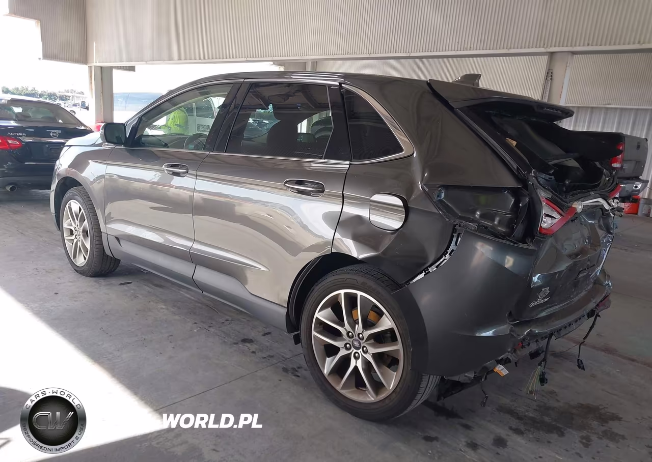 2018 Ford Edge Titanium VIN:2FMPK3K89JBB70592 - 3