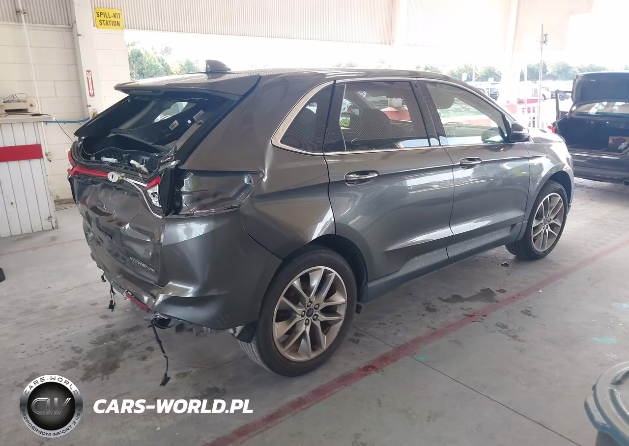 2018 Ford Edge Titanium VIN:2FMPK3K89JBB70592 - 4