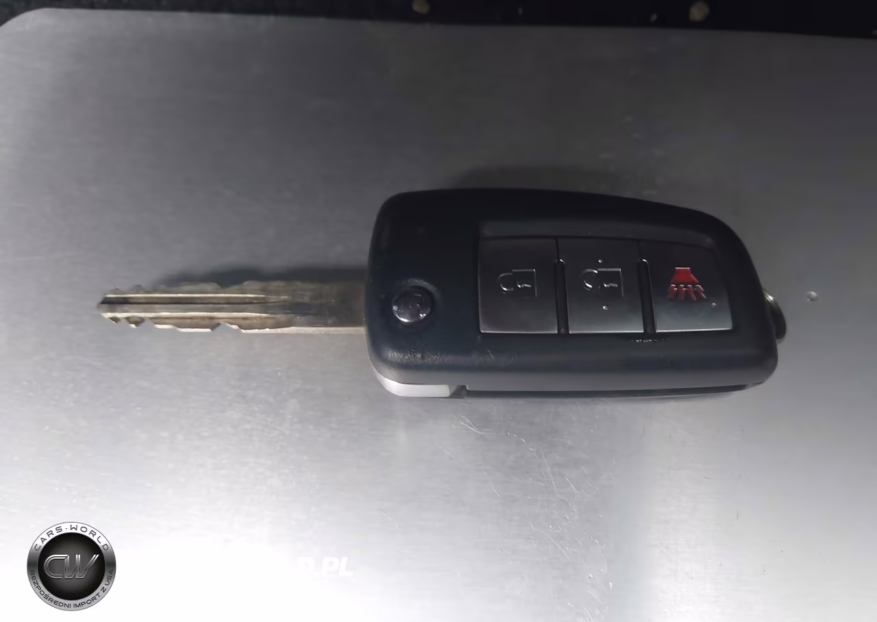 2017 Nissan Rogue S VIN:JN8AT2MT5HW385354 - 11