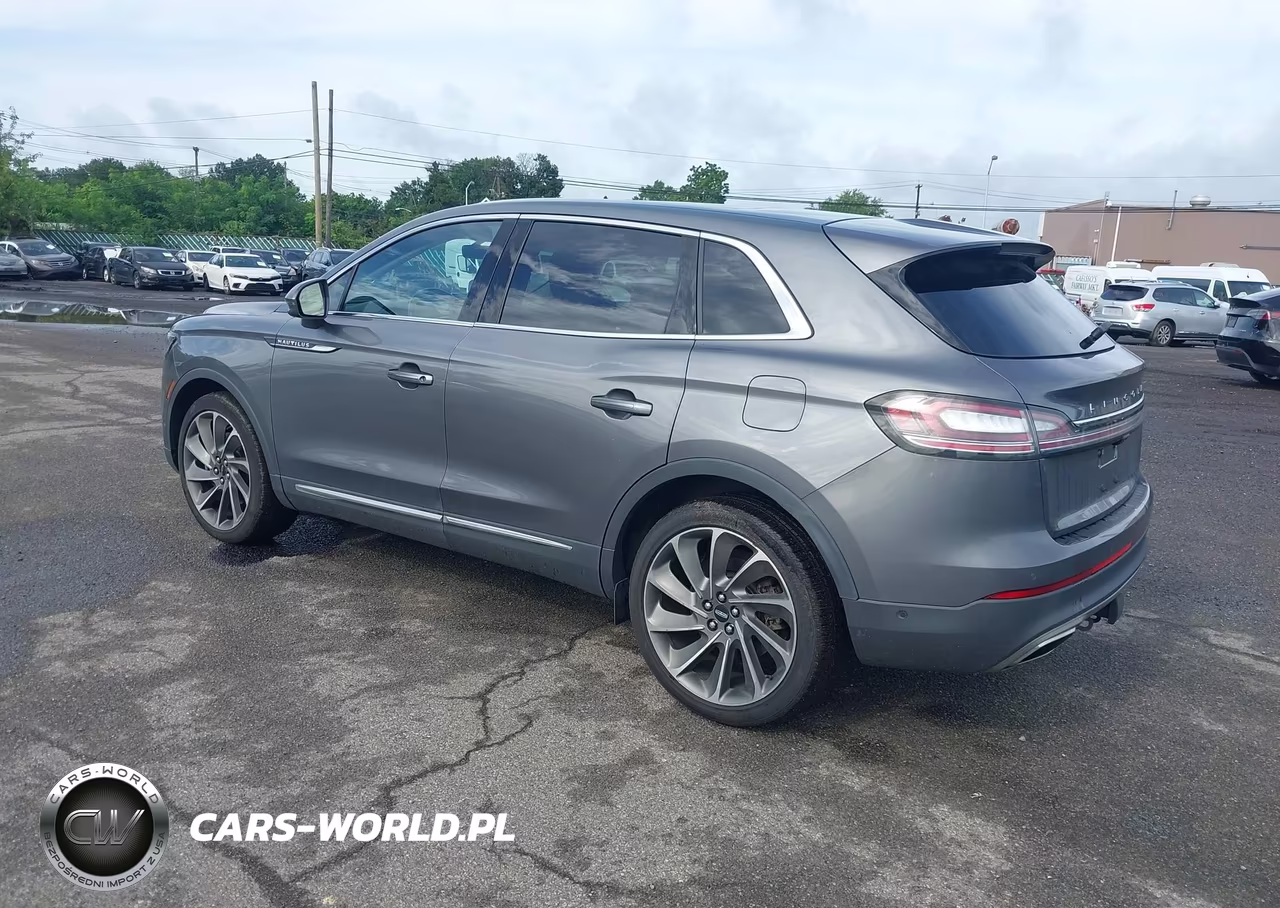 2021 Lincoln Nautilus Reserve VIN:2LMPJ8K94MBL09710 - 3