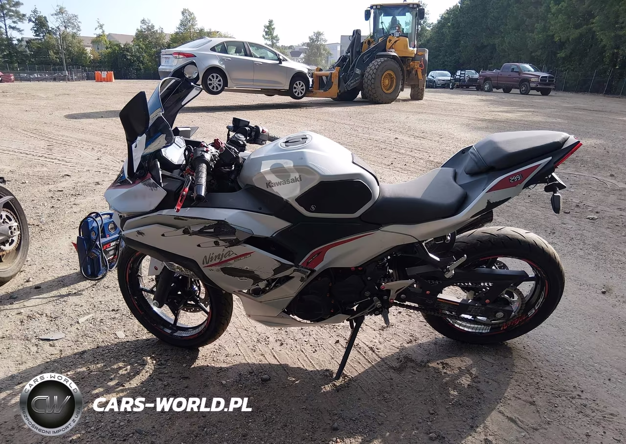 2025 Kawasaki Ex500 VIN:ML5EXGG10SDA69918 - 13