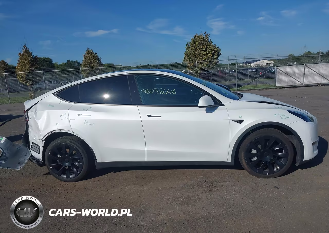 2023 Tesla Model Y Awd-Long Range Dual Motor All-Wheel Drive VIN:7SAYGAEEXPF666791 - 13