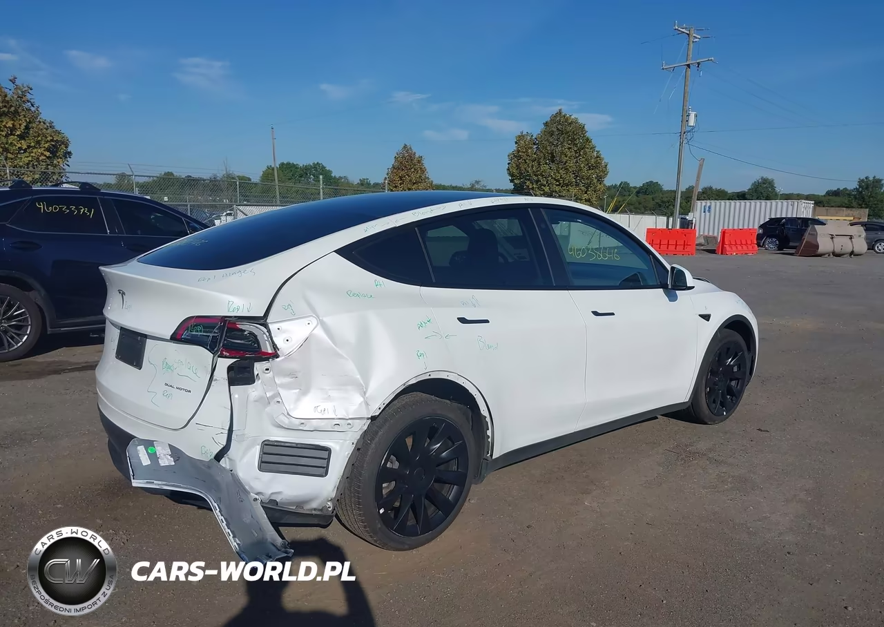 2023 Tesla Model Y Awd-Long Range Dual Motor All-Wheel Drive VIN:7SAYGAEEXPF666791 - 4