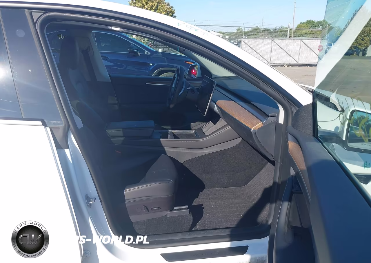2023 Tesla Model Y Awd-Long Range Dual Motor All-Wheel Drive VIN:7SAYGAEEXPF666791 - 5